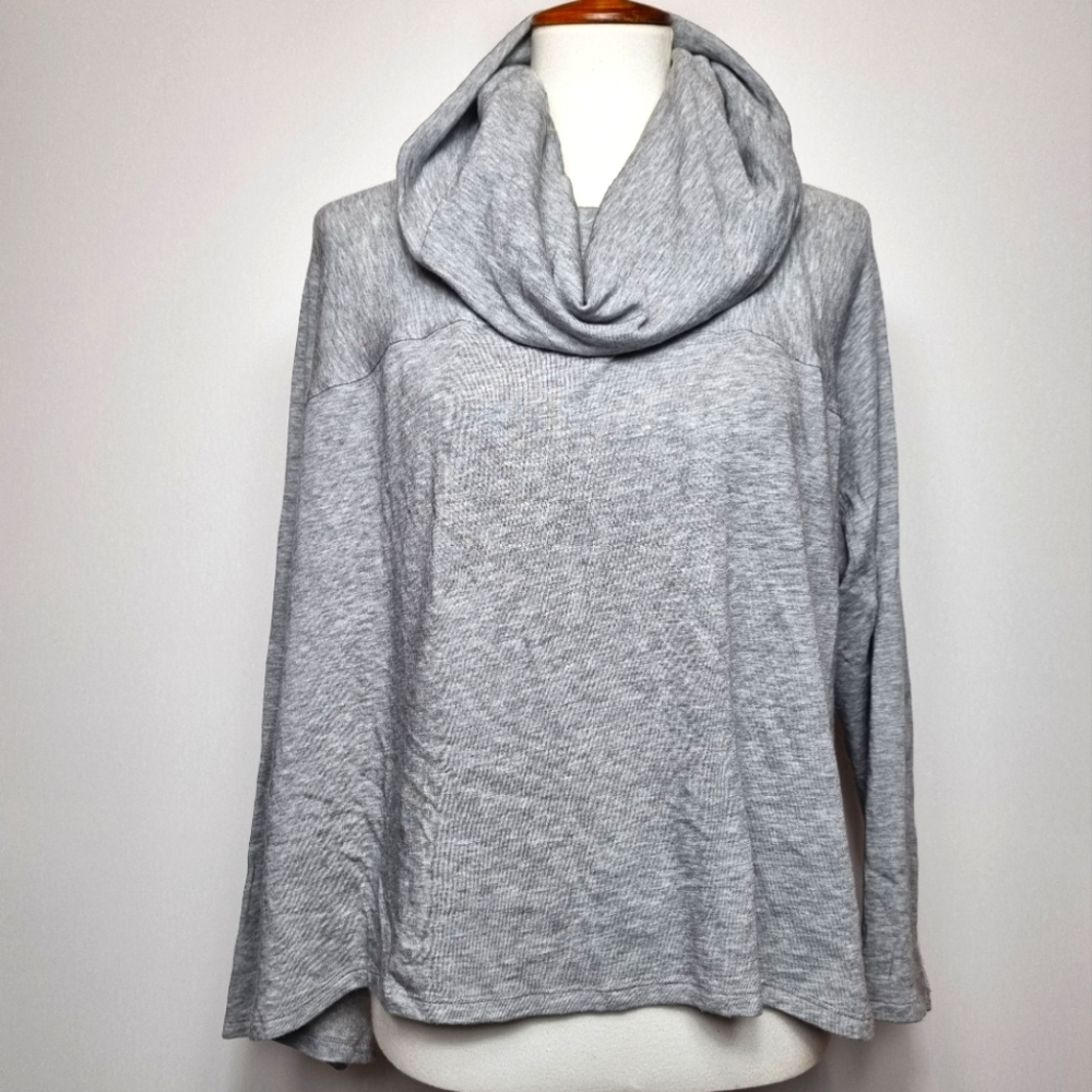 Eileen Fisher Cozy Turtle Neck Pull Over Sweater Size Large